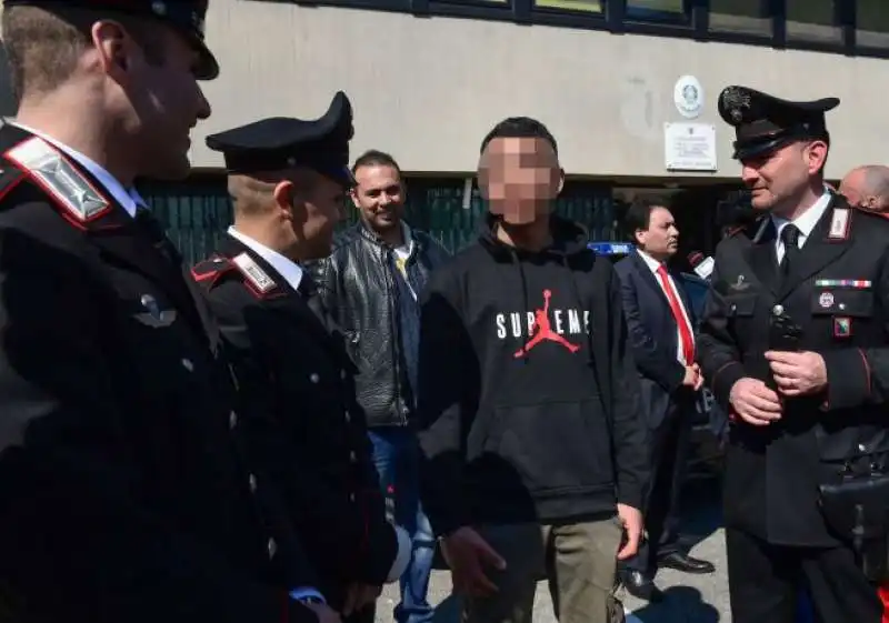 ramy shehata con i carabinieri 