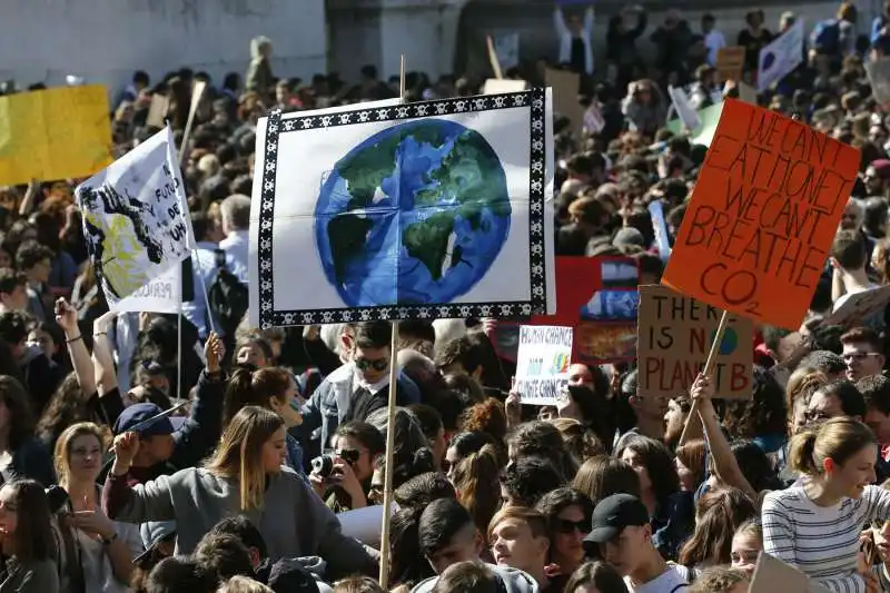 roma   corteo per l'ambiente   fridaysforfuture 42