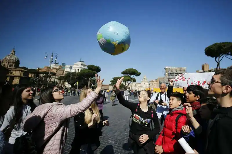 roma   corteo per l'ambiente   fridaysforfuture 9