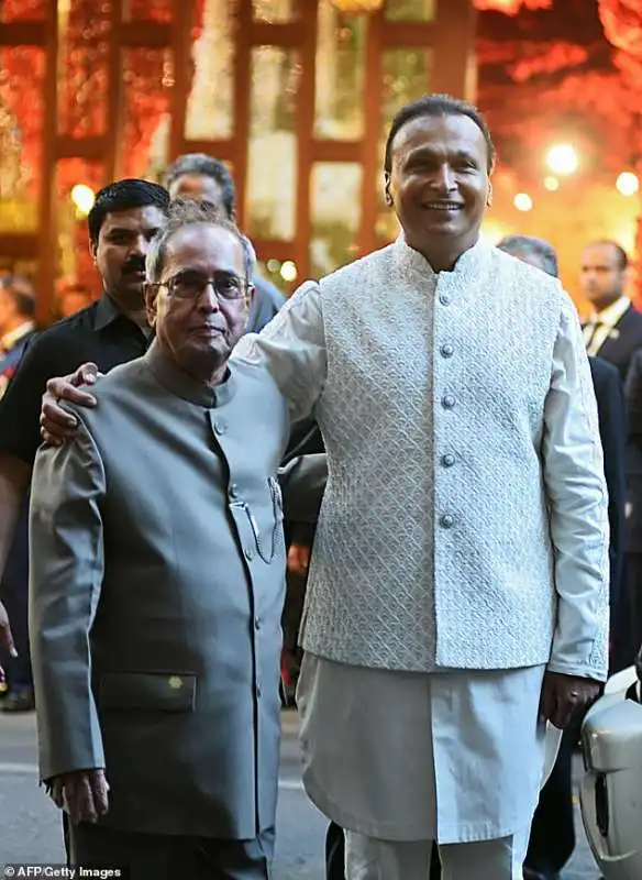 anil ambani a destra