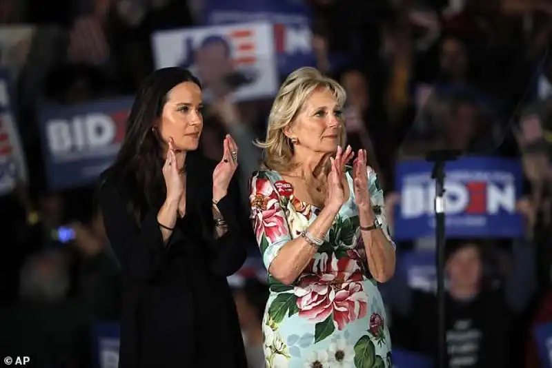 ashley e jill biden 1