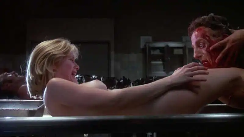 barbara crampton nuda in re animator 4