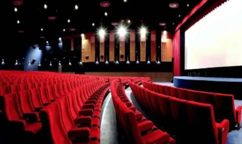 cinema  3