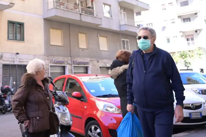 coronavirus, roma nel secondo giorno di quarantena 36