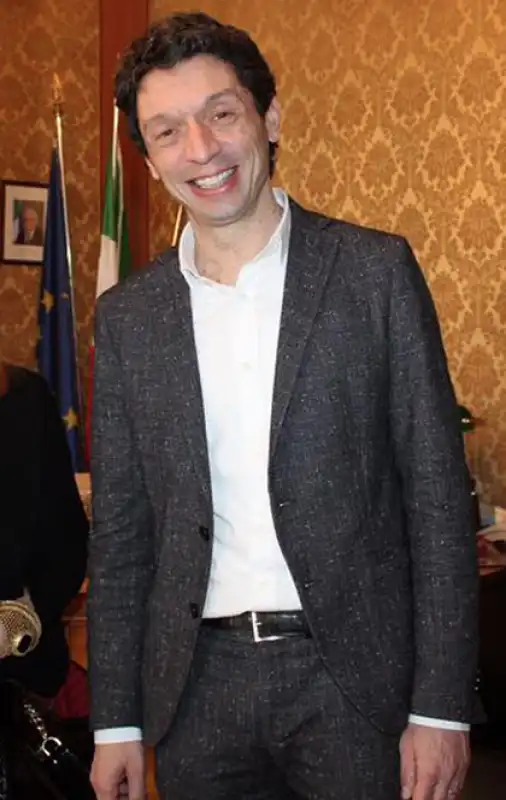 gianluca galimberti sindaco di cremona 