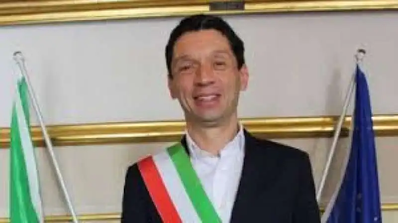 gianluca galimberti sindaco di cremona