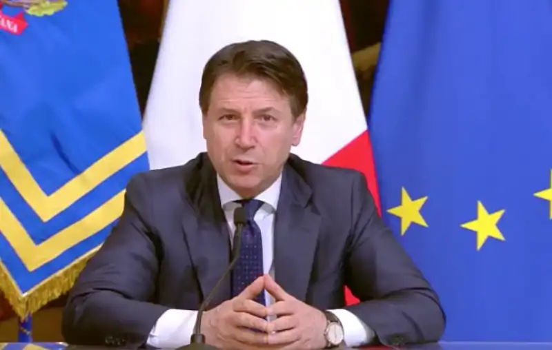 giuseppe conte in diretta facebook 5