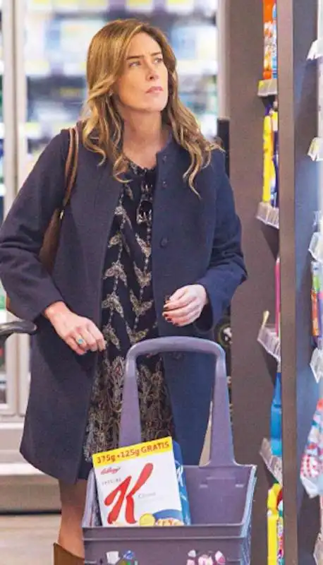 maria elena boschi al supermercato 1