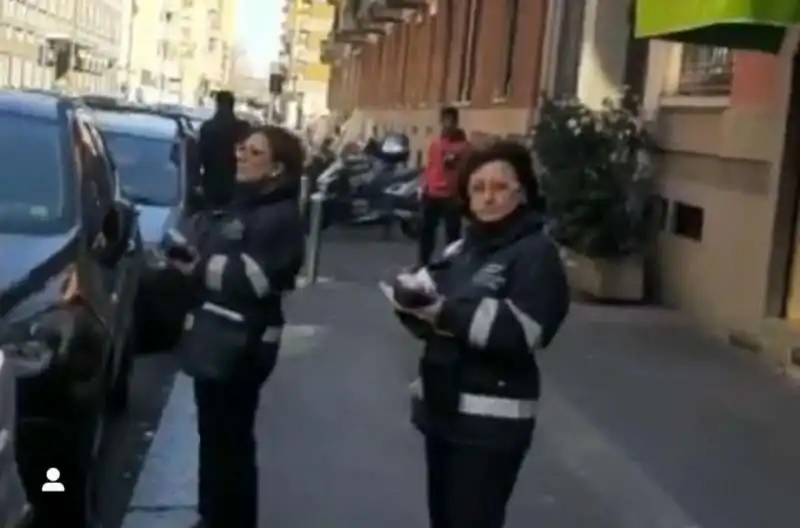 MILANO MULTE ALLE AUTO DURANTE L'EMERGENZA CORONAVIRUS