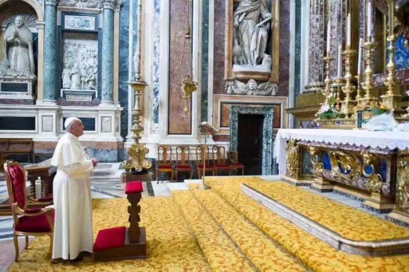 papa francesco a S. Maria Maggiore 