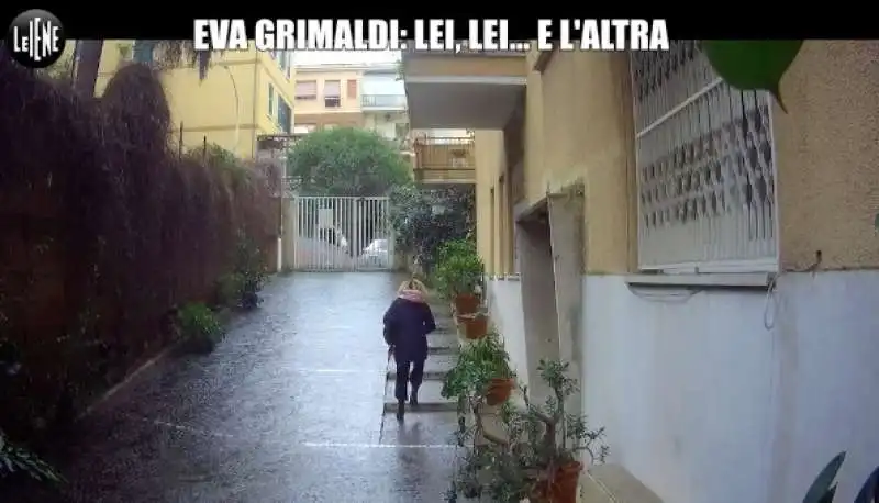 scherzo 'le iene' a eva grimaldi 3