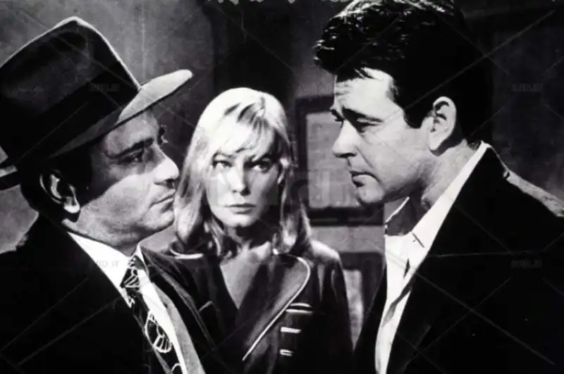 sindacato assassini   peter falk, may britt stuart whitman