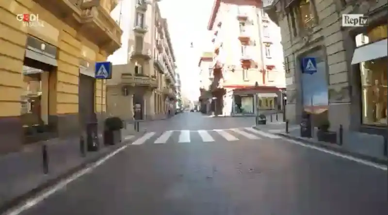 time lapse di napoli in quarantena 4