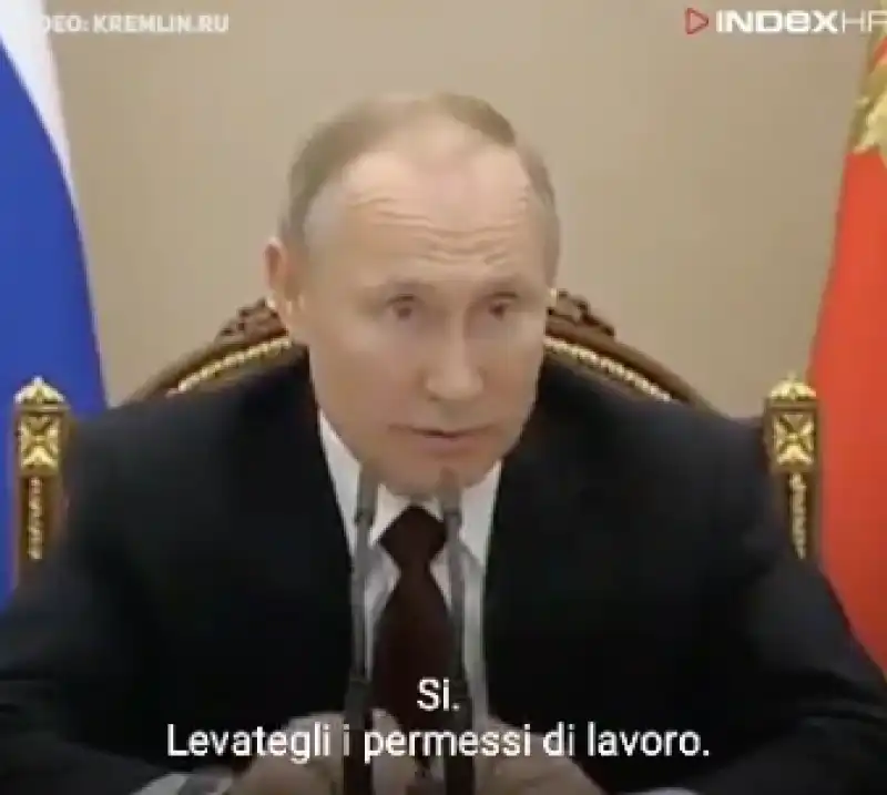 vladimir putin vuole chiudere le farmacie che fanno la cresta sulle mascherine 5