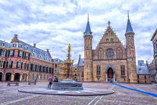 Binnenhof - parlamento olandese all'aja