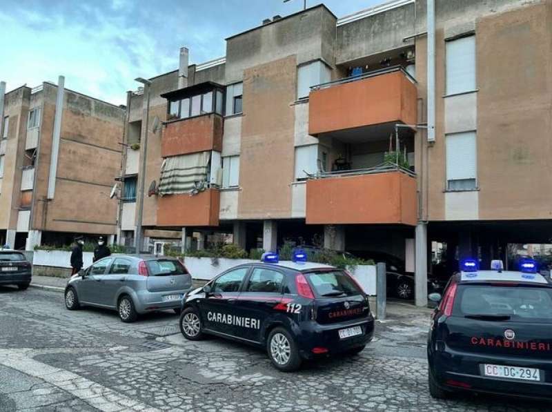 blitz dei carabinieri