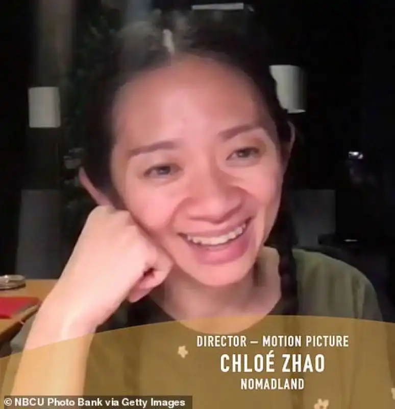 chloe zhao miglior regista   nomadland 