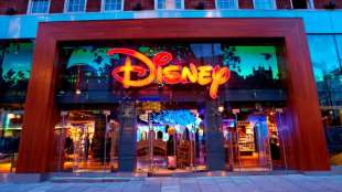 disney store 8