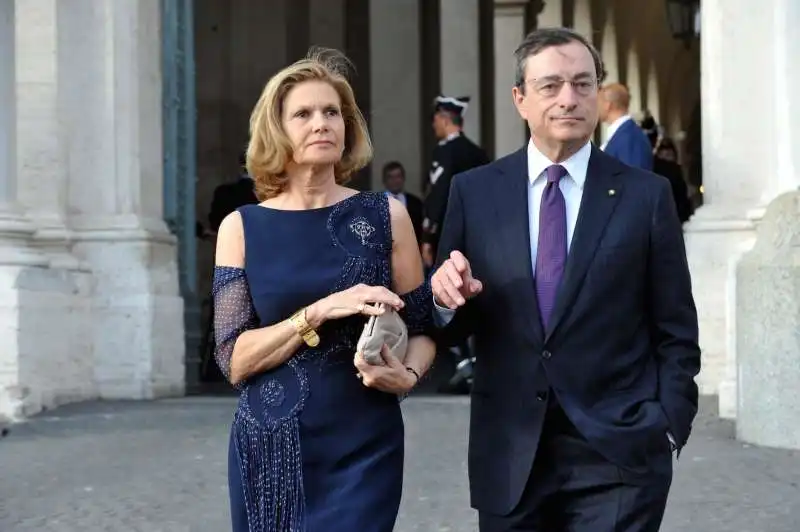 draghi con la moglie