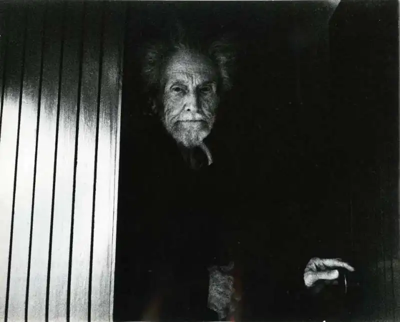 ezra pound fotografato da lisetta carmi  