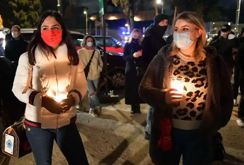 fiaccolata degli operatori della notte  foto di bacco (3)