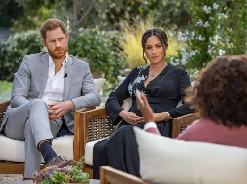 intervista cbs oprah a meghan and harry  (foto 3)