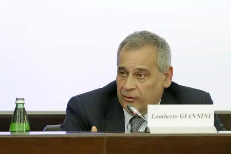 LAMBERTO GIANNINI