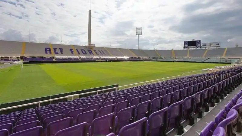 lo stadio artemio franchi di firenze