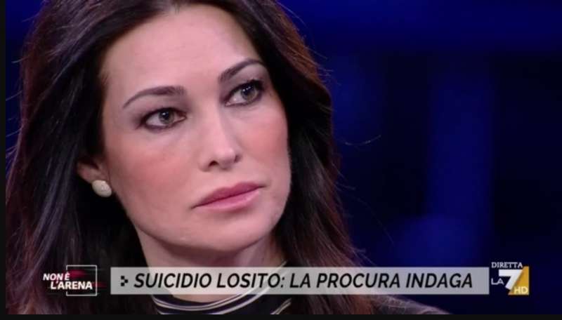 manuela arcuri a non e' l’arena