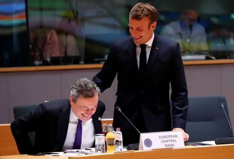 mario draghi emmanuel macron  