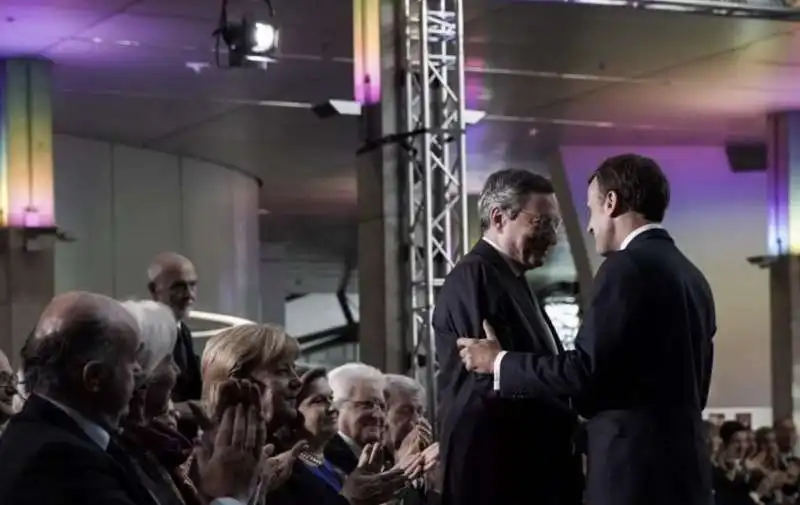 mario draghi emmanuel macron 