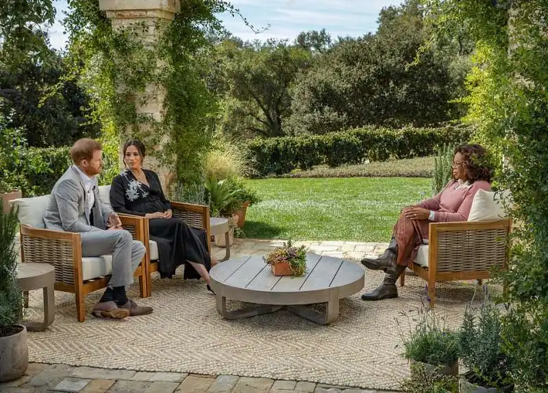 oprah winfrey intervista meghan markle e il principe harry 2