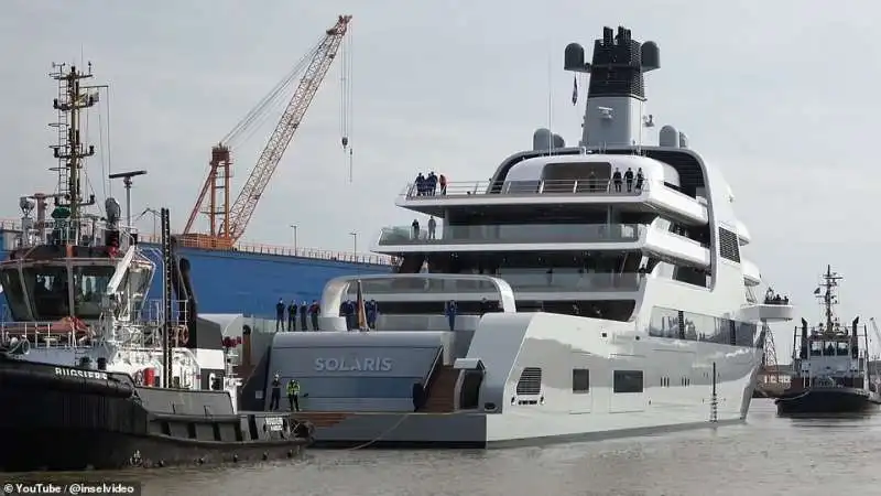 solaris, il nuovo yacht di roman abramovich 3