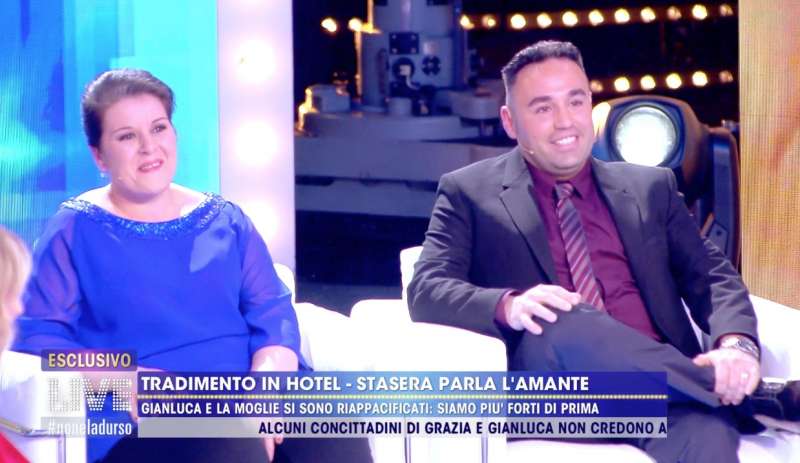 tradimento all'hotel eufemia a 'live non e' la d'urso' 6