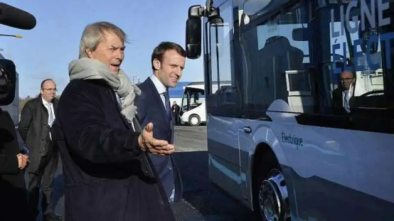 vincent bollore emmanuel macron