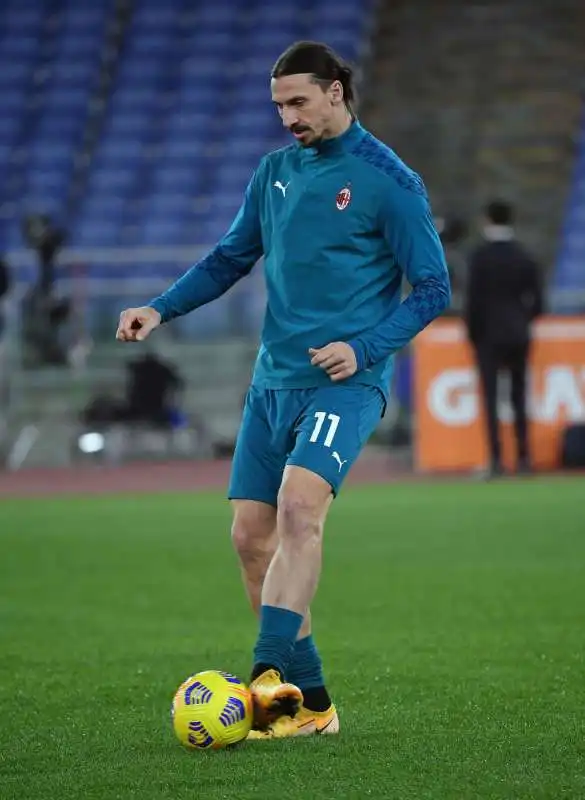 zlatan ibrahimovic foto mezzelani gmt 003