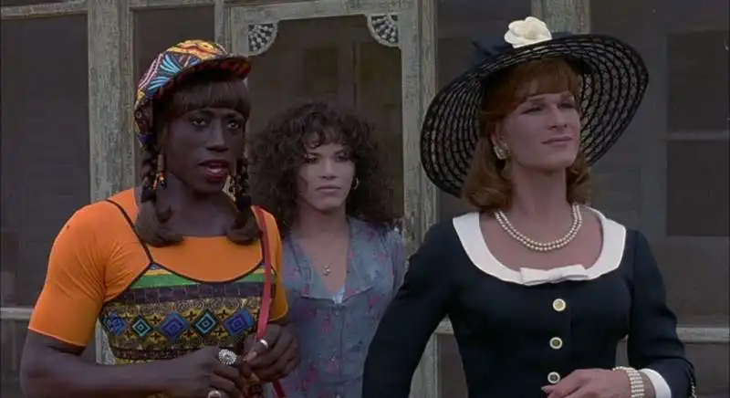 a wong foo! grazie di tutto, julie newmar 2