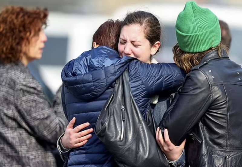 auto sulla folla a strepy bracquegnies, in belgio 7