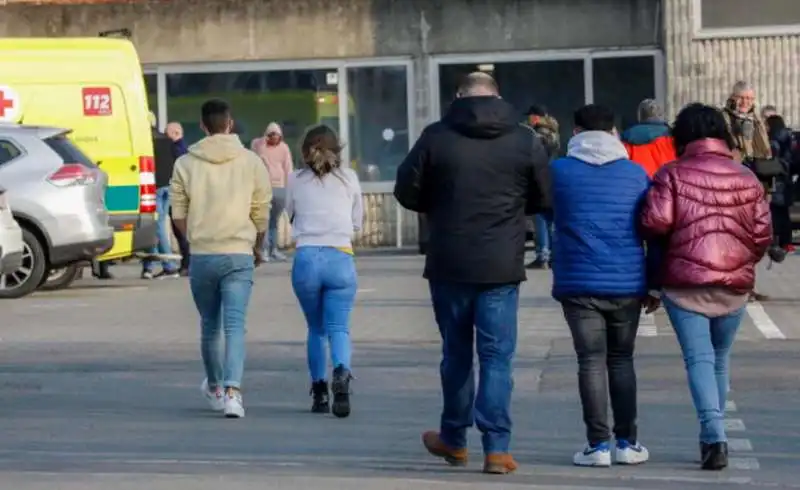 auto sulla folla in belgio 5