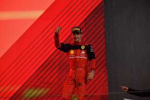 charles leclerc della ferrari 4