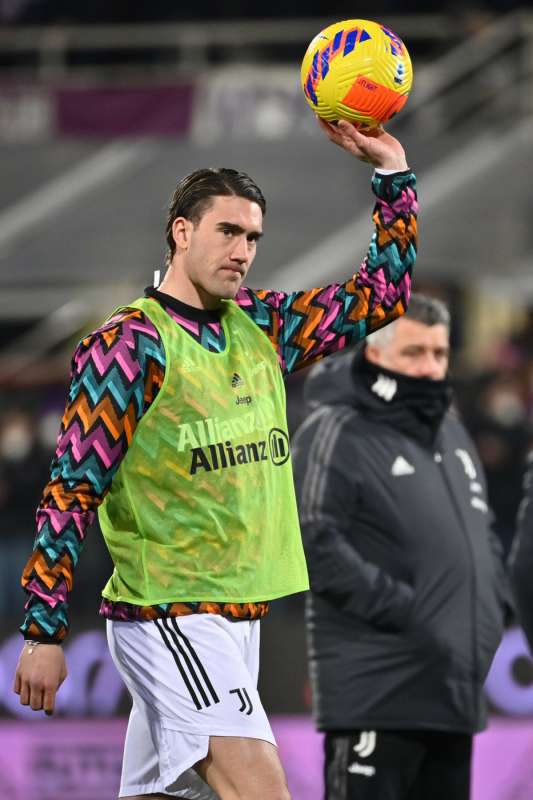 dusan vlahovic in fiorentina juventus 13