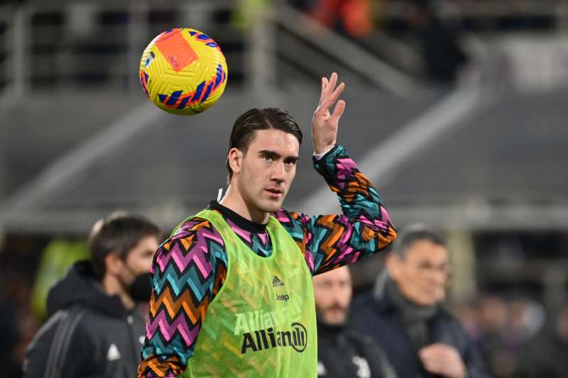 dusan vlahovic in fiorentina juventus 14