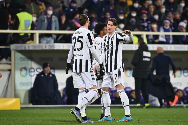 dusan vlahovic in fiorentina juventus 24