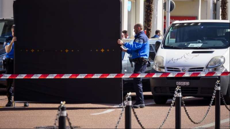 famiglia suicida a montreux