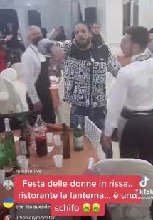 festa delle donne, rissa in un ristorante di napoli 2