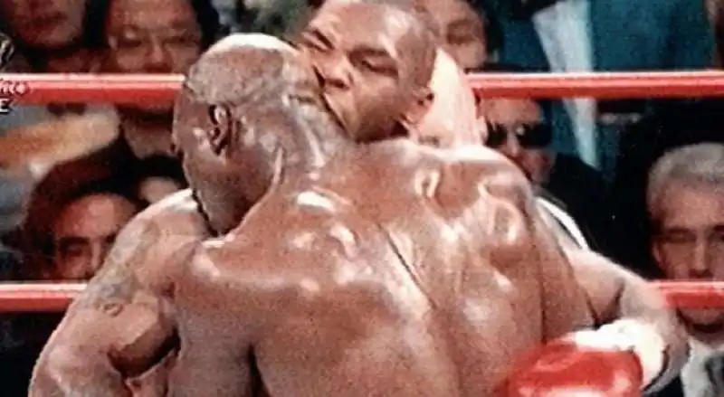 holyfield contro tyson 4