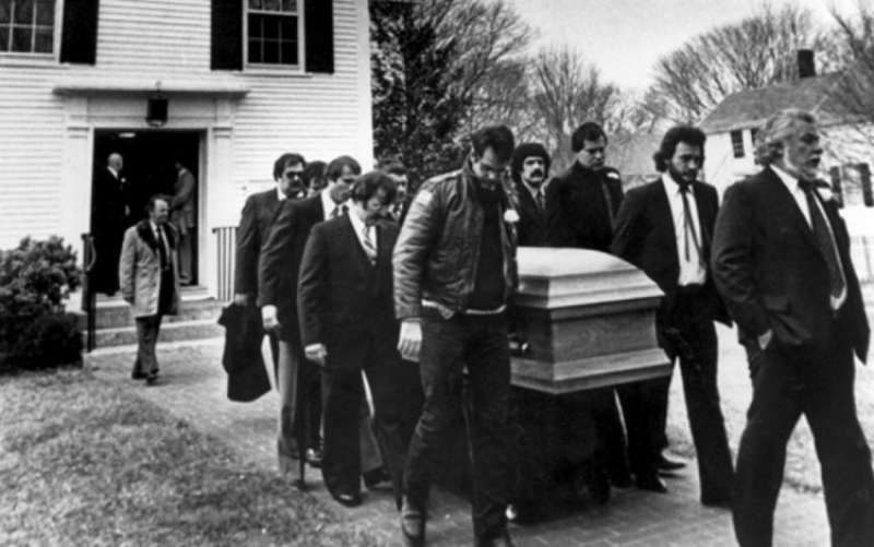 IL FUNERALE DI JOHN BELUSHI