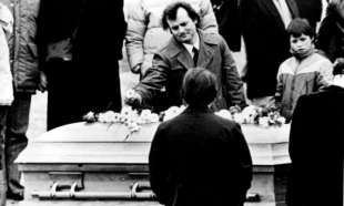 IL FUNERALE DI JOHN BELUSHI 4