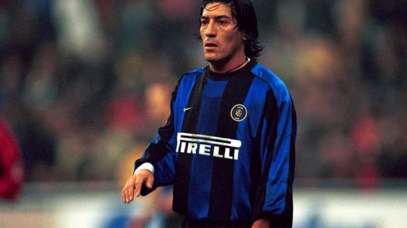 IVAN ZAMORANO