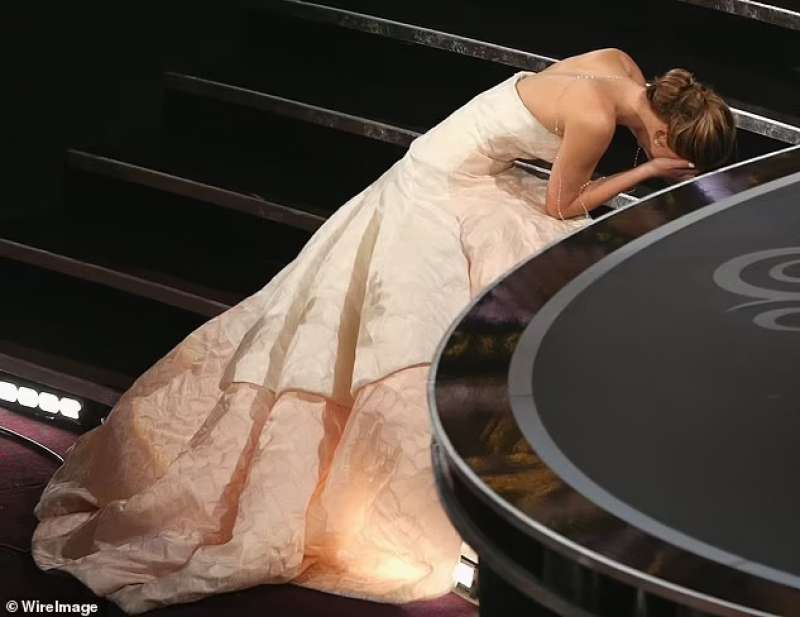 jennifer lawrence cade oscar 2013 2